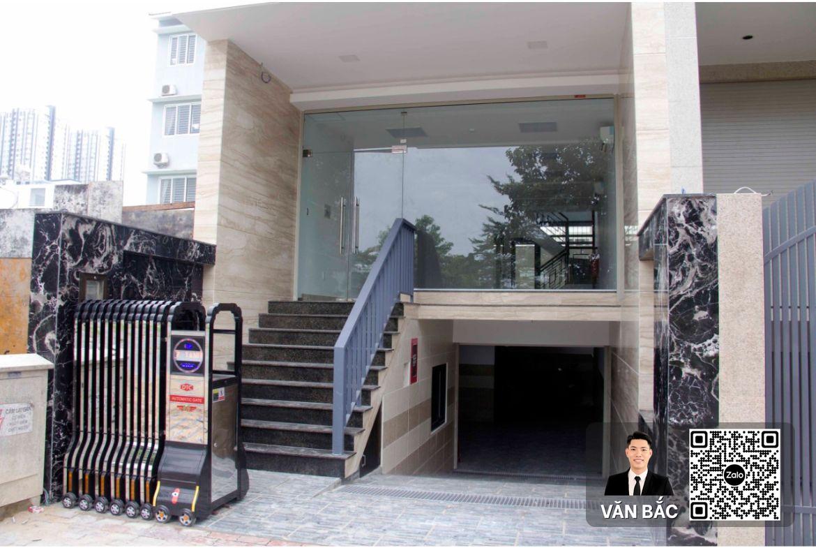 nha-pho-him-lam-kenh-te-q7-11-duong-d4-sam-uat-ham-5-lau-thang-may-dong-tien-75tr-thang-gia-37-tỷ (10)