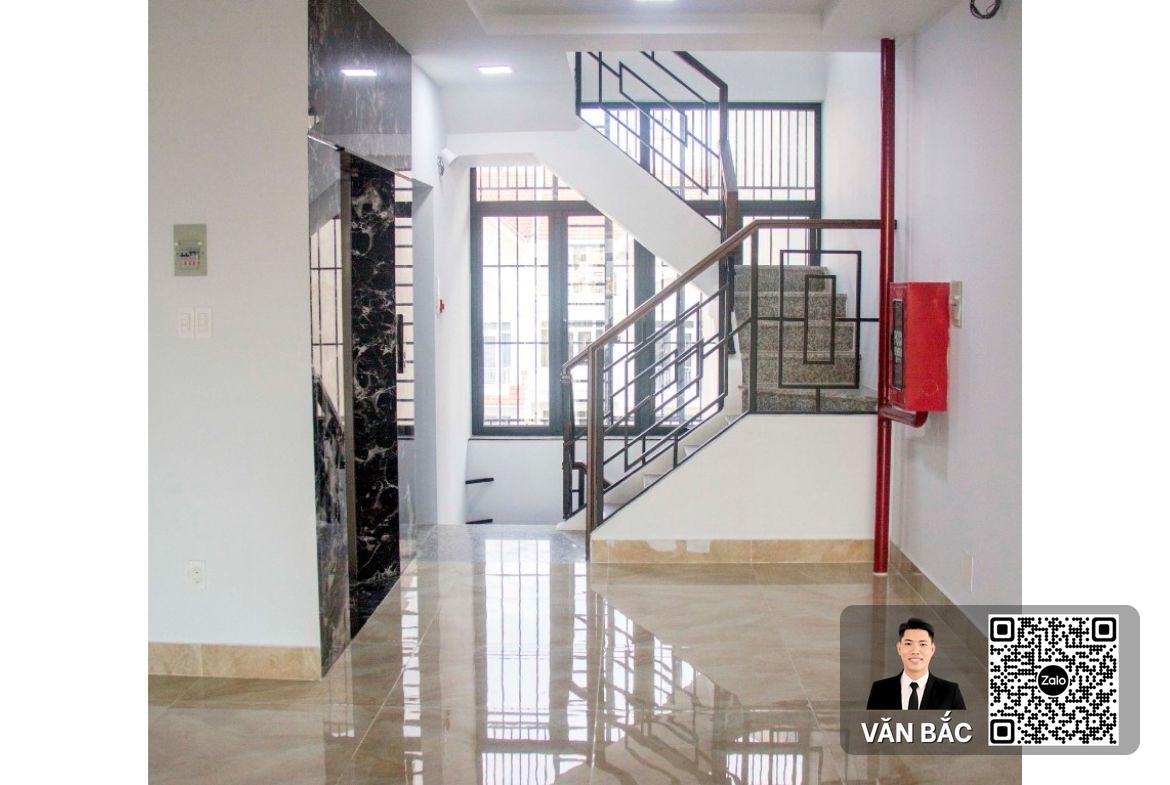 nha-pho-him-lam-kenh-te-q7-11-duong-d4-sam-uat-ham-5-lau-thang-may-dong-tien-75tr-thang-gia-37-tỷ (2)