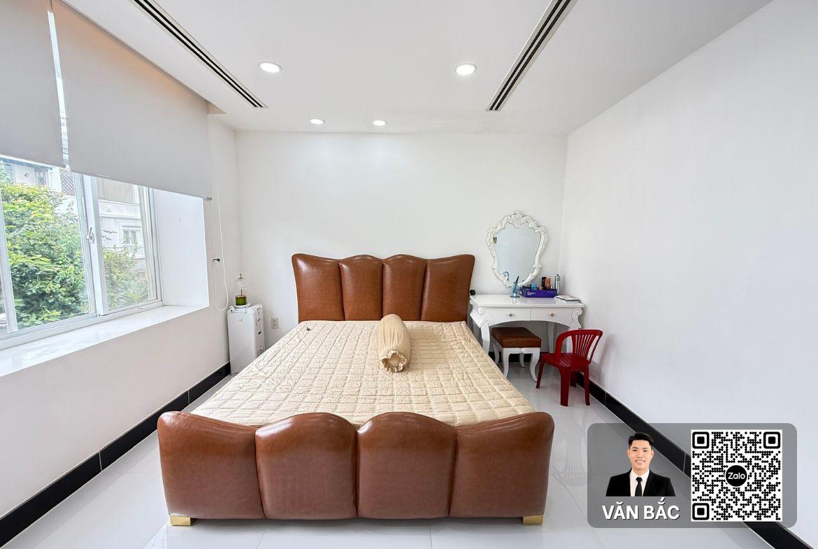 ban-biet-thu-hung-thai-1-phu-my-hung-so-61-b2-78-dien-tich-7x18m-nha-moi-dep-gia-36-ty (10)