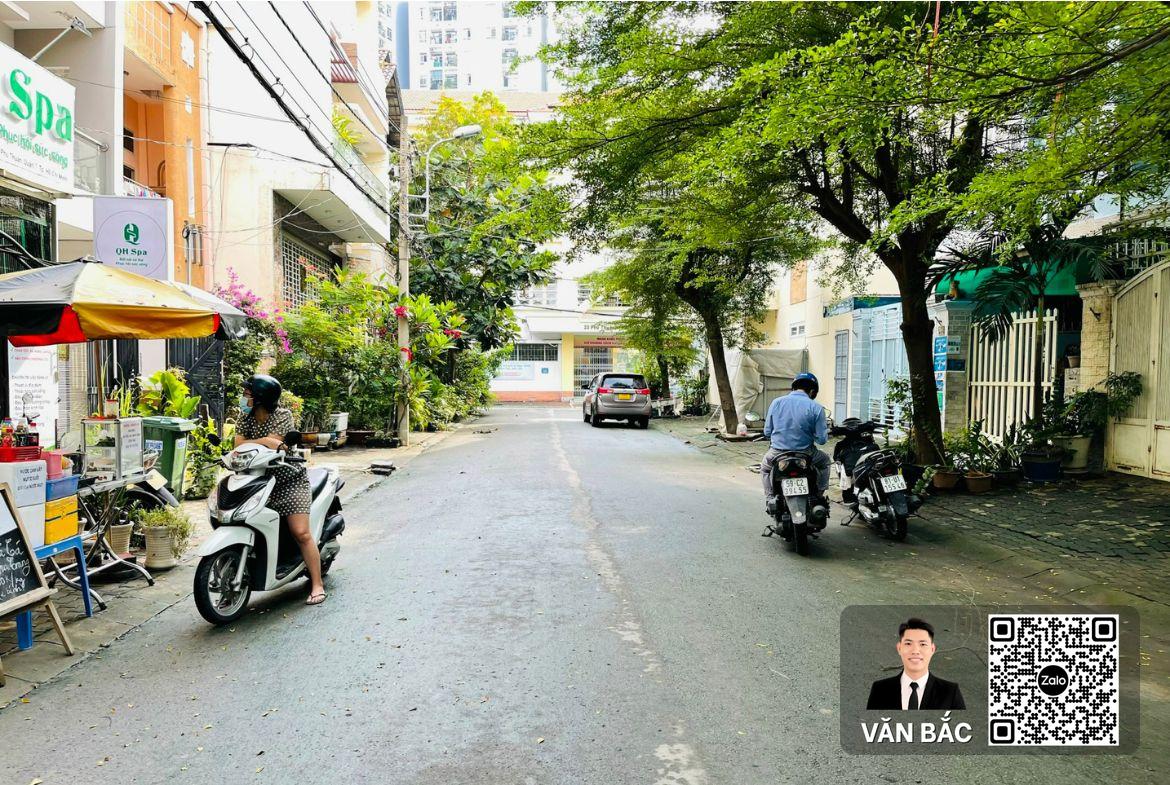 ban-dat-nen-kdc-nam-long-quan-7-ma-lo-b45-dien-tich-4x20m-so-hong-san-gia-11-ty (2)