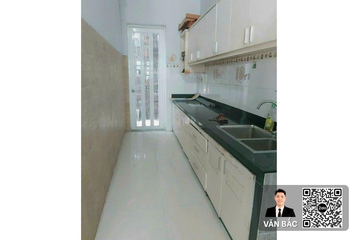 ban-nha-pho-kdc-tai-dinh-cu-phu-my-quan-7-ma-can-c24-dien-tich-5x18m-hd-thue-20tr-gia-11-ty (6)