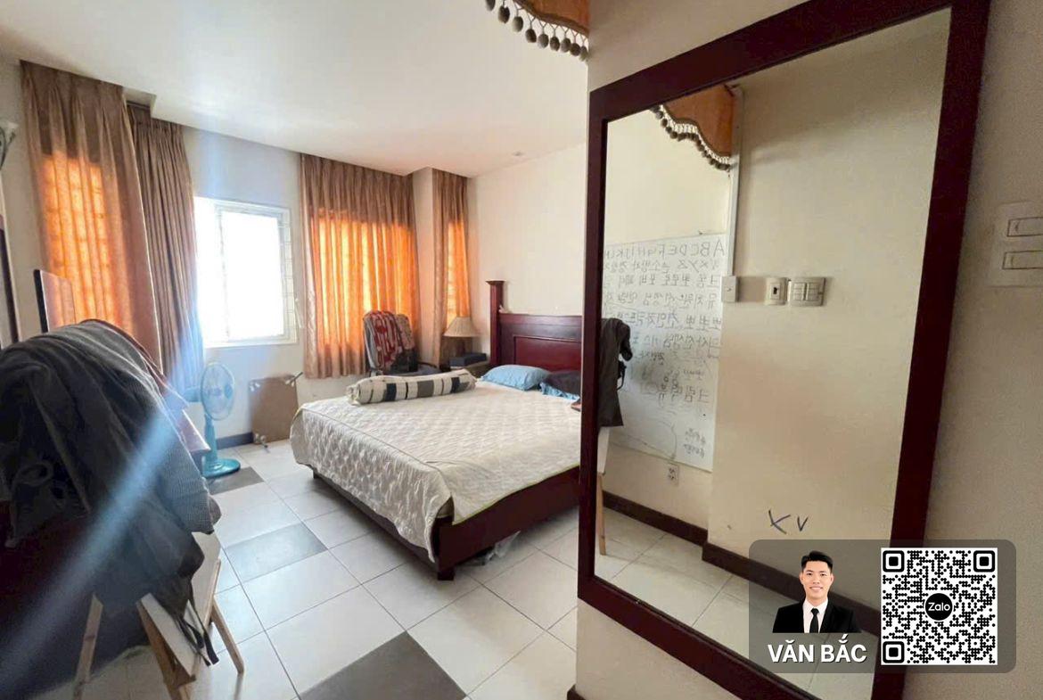 ban-nha-pho-mat-tien-kinh-doanh-hung-gia-phu-my-hung-so-82-phan-khiem-ich-dang-cho-thue-70-trieu-thang (4)