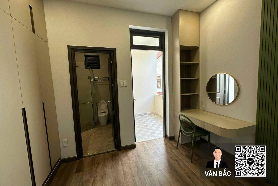 biet-thu-2-mat-tien-67-duong-15-him-lam-6a-dt-13x22m-330m²-3-lau-gia-tot-45-ty (3)