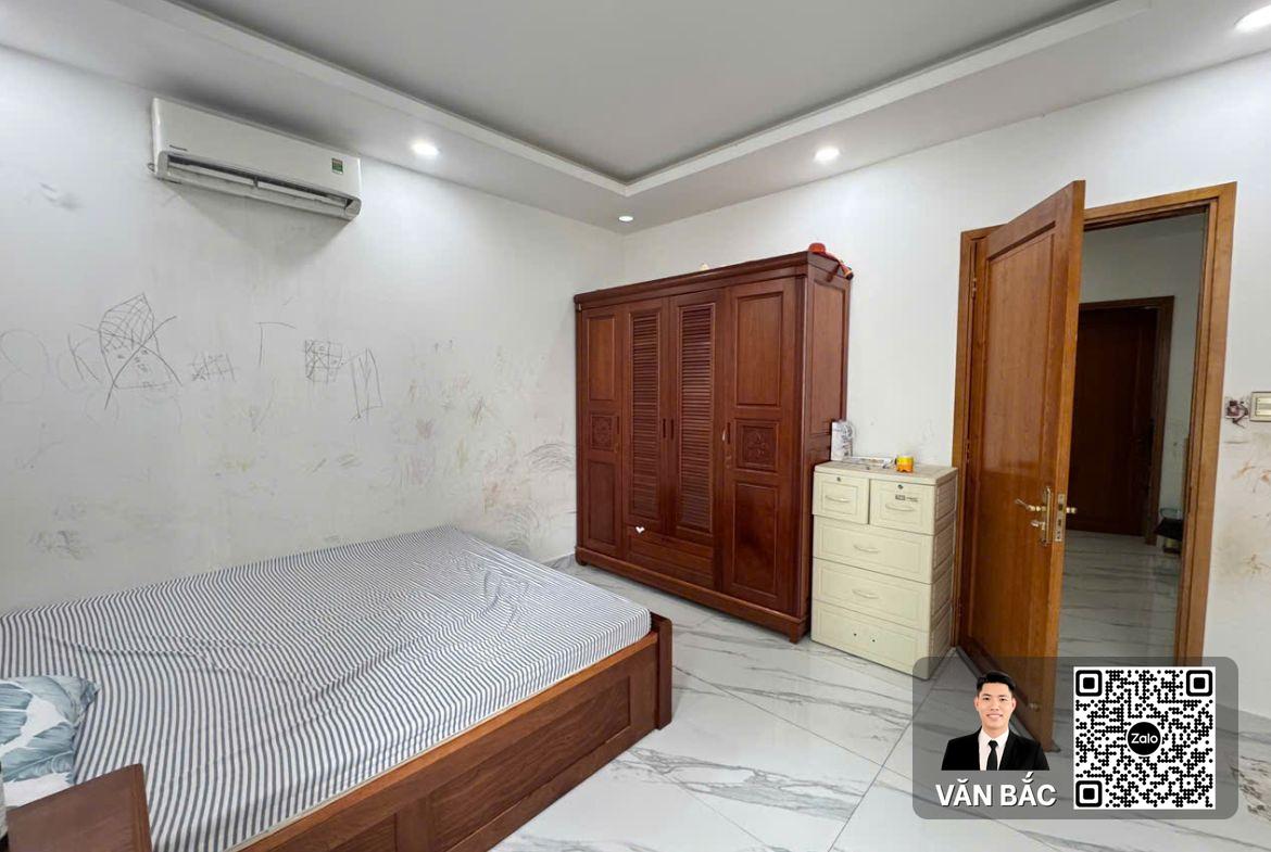 biet-thu-2-mat-tien-76-duong-so-7-lavila-nha-be-duong-25m-dt-8x18m-3-lau-full-noi-that-gia-23-ty (20)