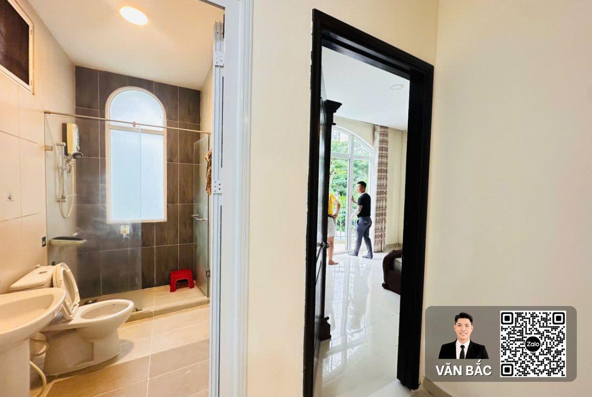 biet-thu-2-mat-tien-a7-56-mỹ-thai-2b-phu-mỹ-hung-dt-16x16m-3-lau-hdt-130tr-thang-gia-dau-tu-110-tỷ-tl-manh (7)