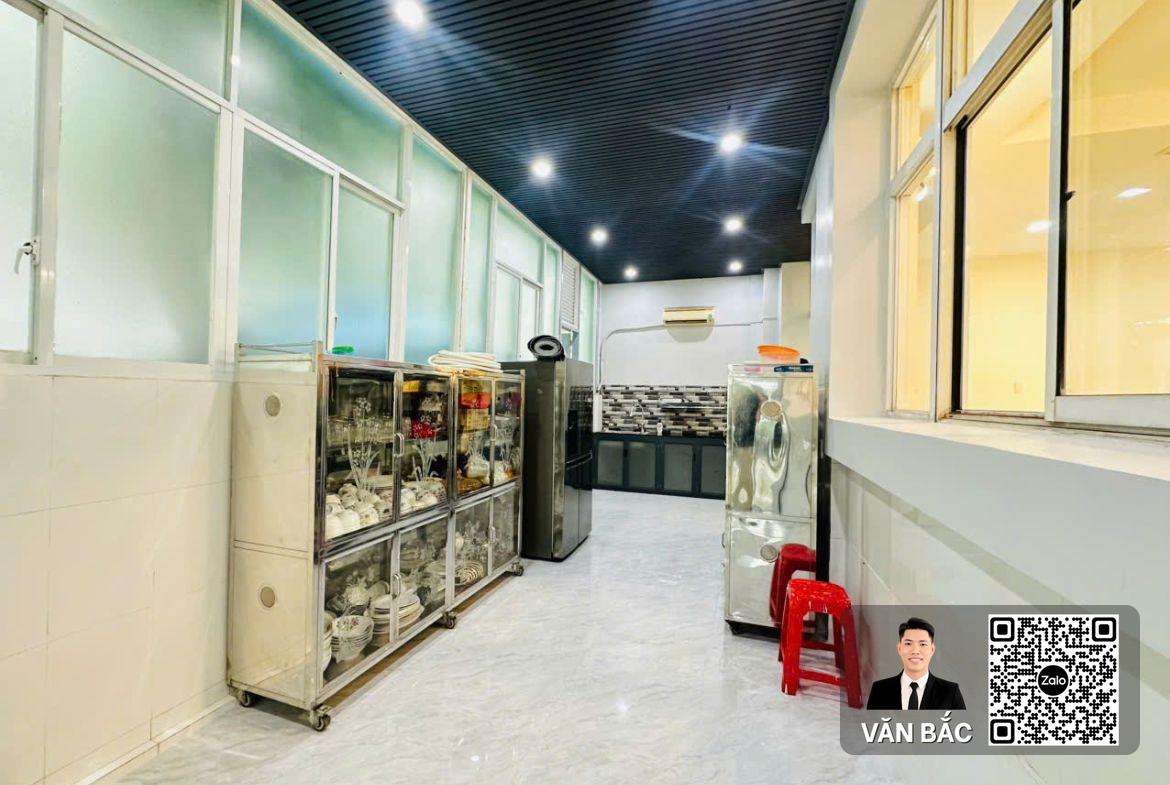 biet-thu-2-mat-tien-a7-56-mỹ-thai-2b-phu-mỹ-hung-dt-16x16m-3-lau-hdt-130tr-thang-gia-dau-tu-110-tỷ-tl-manh (8)