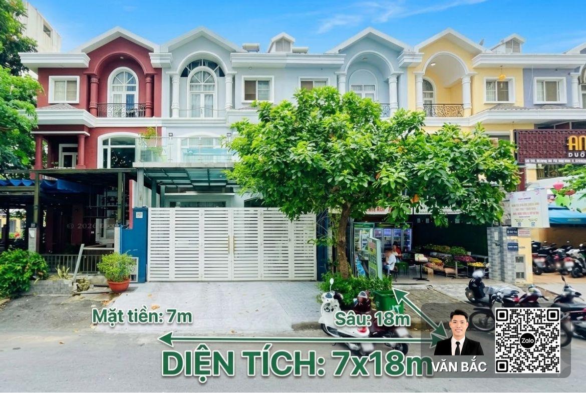 biet-thu-53-duong-so-16-20m-mỹ-van-1-phu-mỹ-hung-vi-tri-kinh-doanh-dt-7x18m-3-lau-hdt-3000-usd-gia-60ty (1)