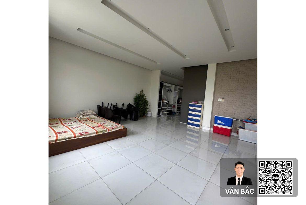 biet-thu-b11-chateau-phu-mỹ-hung-vi-tri-vang-ngay-ho-boi-clubhouse-dt-7-5x25m-3-lau-ap-mai-gia-95-tỷ (4)