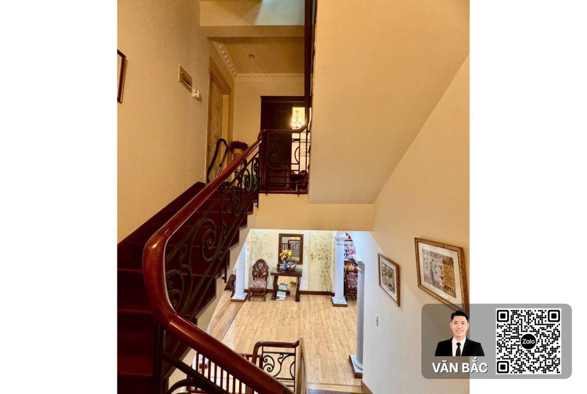 biet-thu-b27-duong-so-19-nam-do-phu-my-hung-2-mat-tien-dt-8x18m-ham-3-lau-gia-60-ty (7)