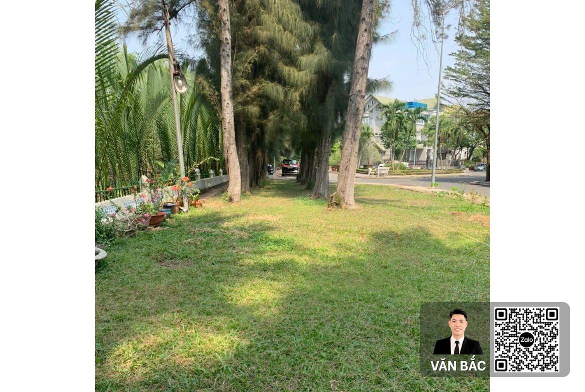 biet-thu-goc-2-mat-tien-16-duong-so-10-sadeco-song-ong-lon-dt-15x20m-huong-nam-can-ban-gap-52-tỷ (4)