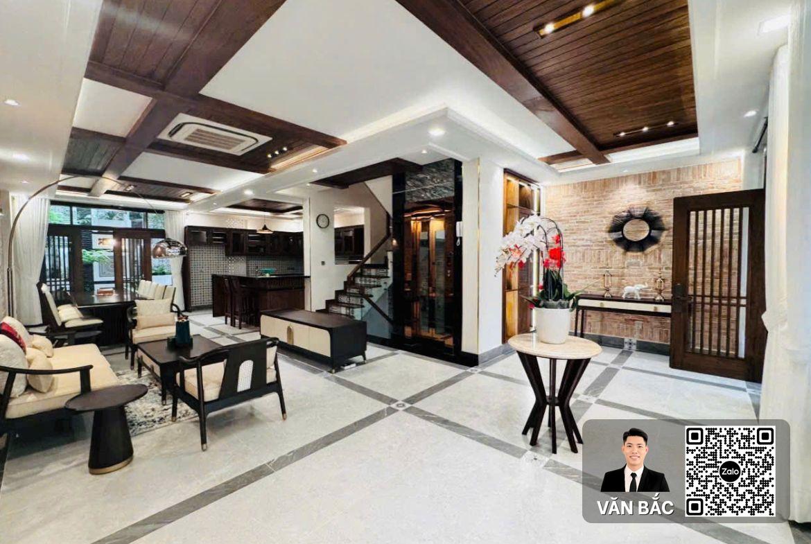 biet-thu-mat-tien-206-pham-thai-buong-mỹ-hoang-phu-mỹ-hung-vi-tri-kinh-doanh-dt-10-5x20m-3-lau-gia-80-tỷ (3)