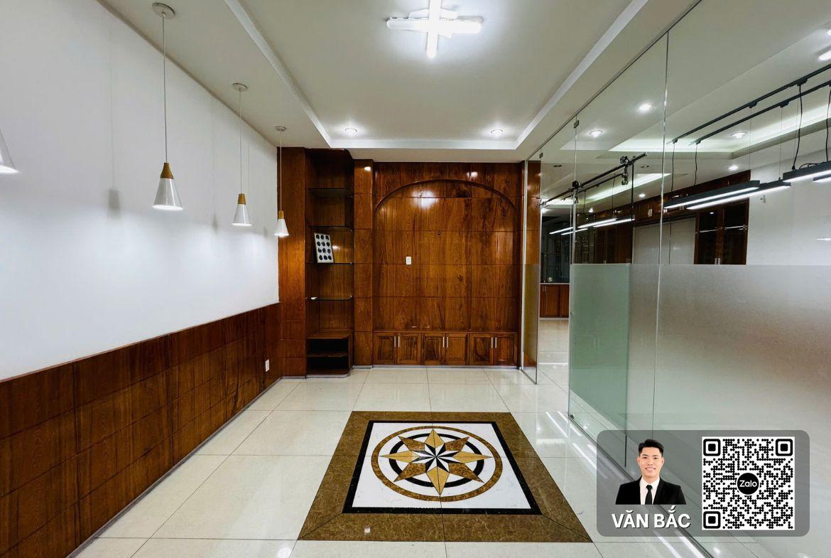 biet-thu-mat-tien-206-pham-thai-buong-mỹ-hoang-phu-mỹ-hung-vi-tri-kinh-doanh-dt-10-5x20m-3-lau-gia-80-tỷ (6)