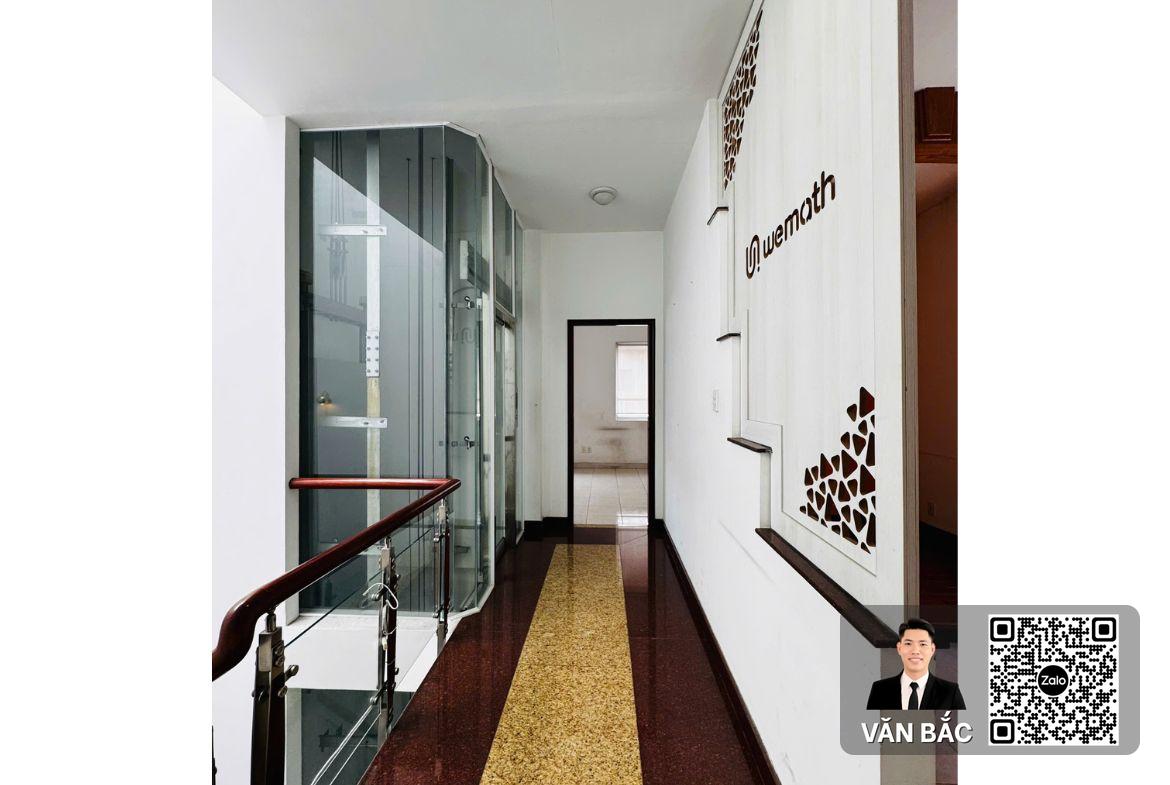 biet-thu-mat-tien-206-pham-thai-buong-mỹ-hoang-phu-mỹ-hung-vi-tri-kinh-doanh-dt-10-5x20m-3-lau-gia-80-tỷ (9)