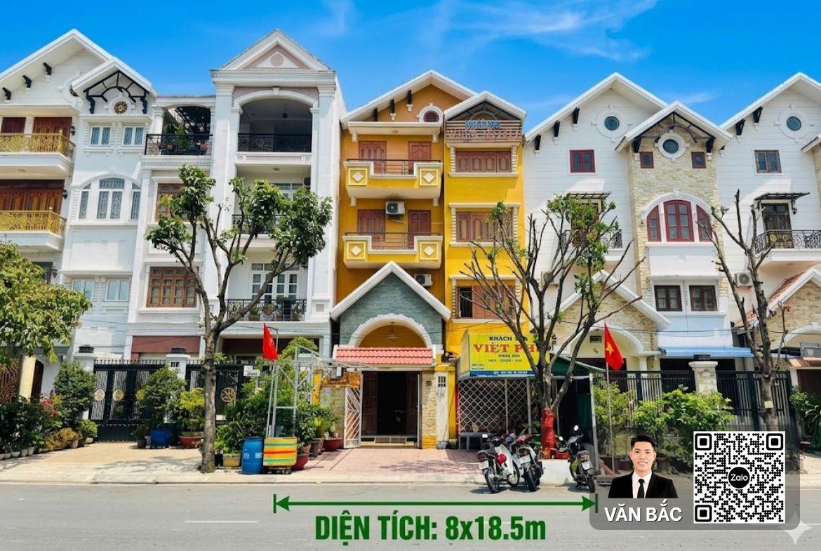 biet-thu-mat-tien-28-phu-thuan-30m-kdc-tan-truong-q7-dt-8×18-5m-4-tang-gia-35-tỷ (1)