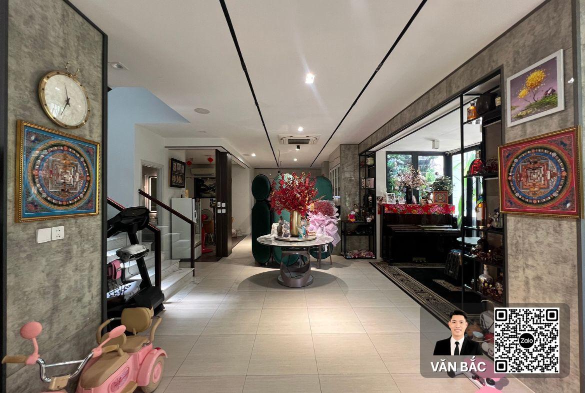 biet-thu-mỹ-kim-2-khu-canh-doi-phu-mỹ-hung-so-15-dang-duc-thuat-dt-9-5x19m-3-lau-gia-82-tỷ (10)