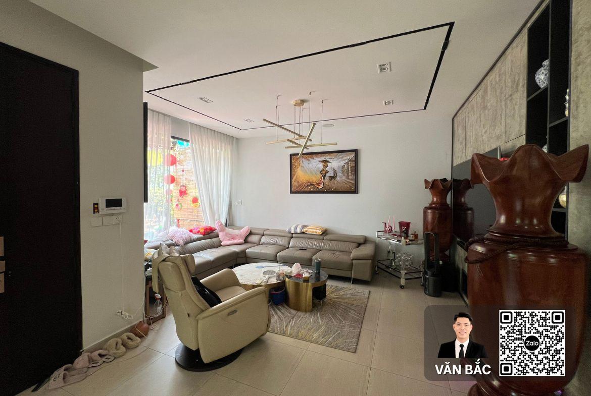 biet-thu-mỹ-kim-2-khu-canh-doi-phu-mỹ-hung-so-15-dang-duc-thuat-dt-9-5x19m-3-lau-gia-82-tỷ (13)