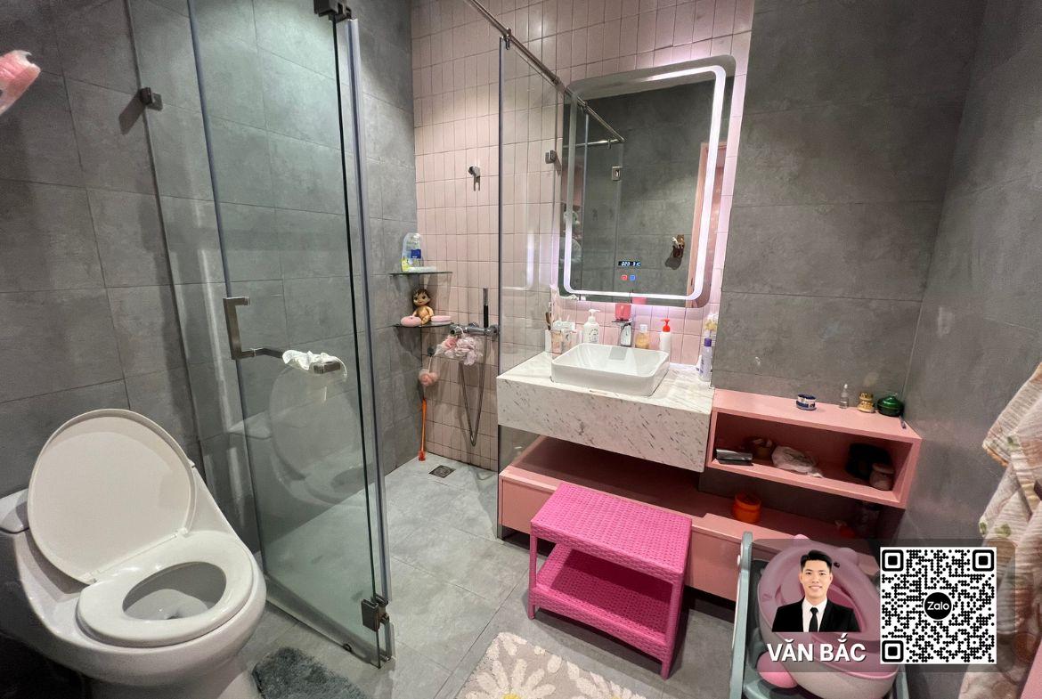 biet-thu-mỹ-kim-2-khu-canh-doi-phu-mỹ-hung-so-15-dang-duc-thuat-dt-9-5x19m-3-lau-gia-82-tỷ (6)