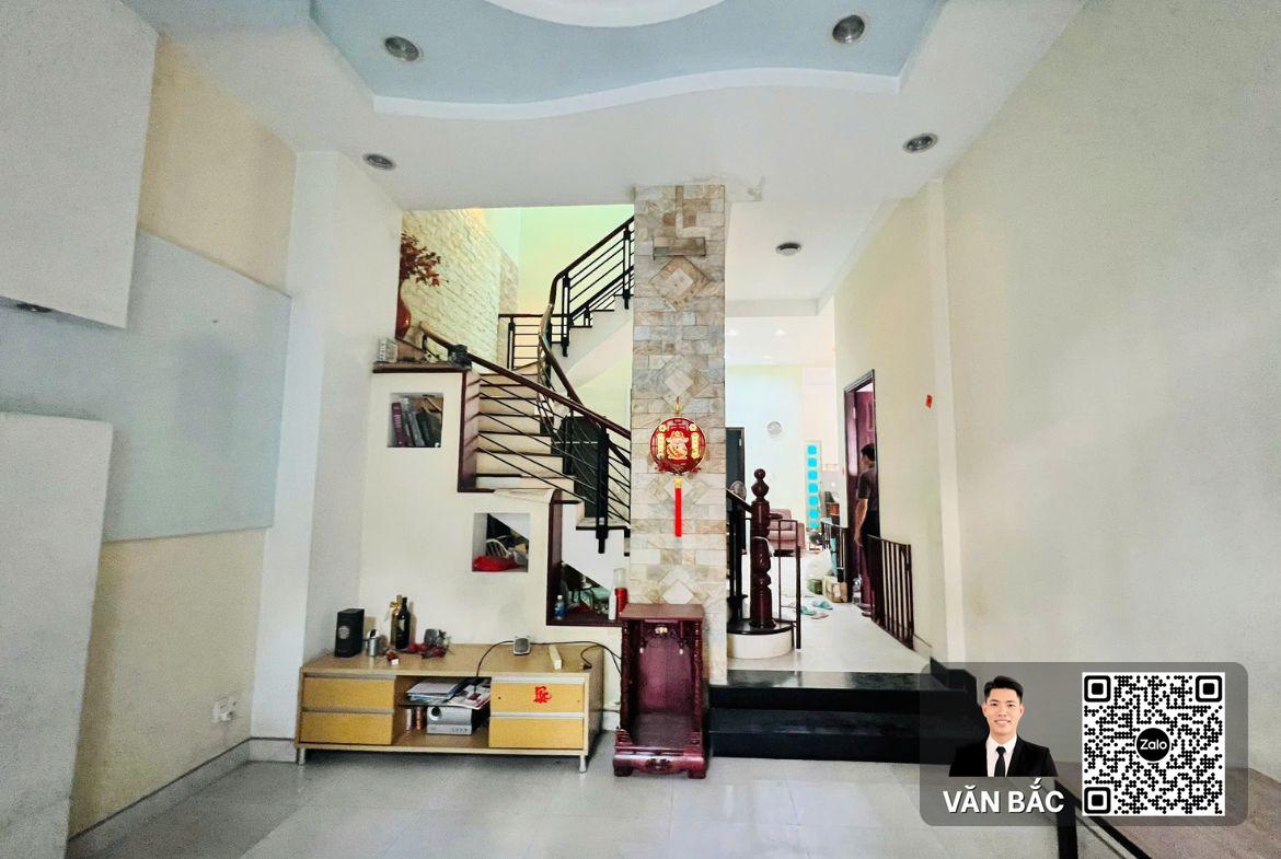 biet-thu-pho-dt-8x20m-nha-24d-kdc-tan-thuan-quan-7-3-lau-gia-24-tỷ (8)