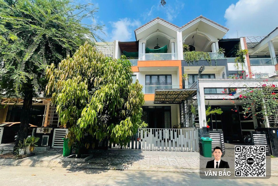 biet-thu-pho-vuon-jamona-home-resort-lo-h27-duong-12-full-noi-that-dt-6-5x225m-4-lau-gia-tot-14-tỷ (2)