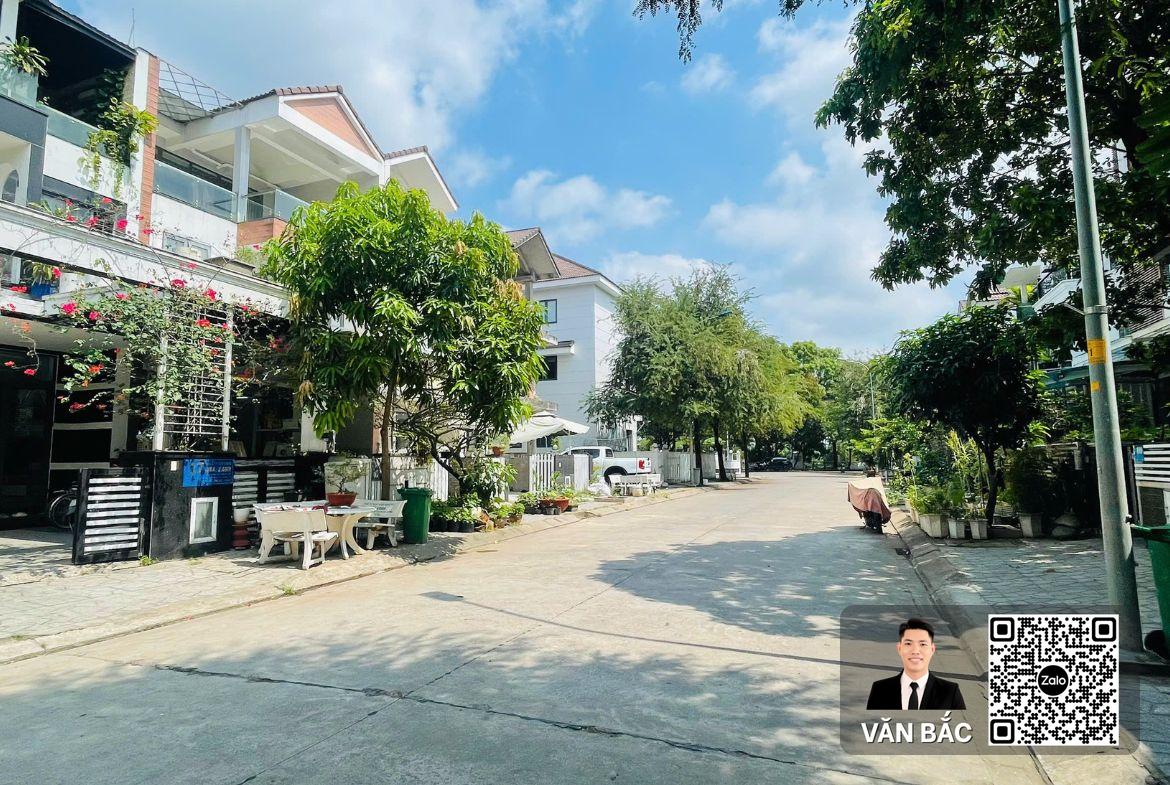 biet-thu-pho-vuon-jamona-home-resort-lo-h27-duong-12-full-noi-that-dt-6-5x225m-4-lau-gia-tot-14-tỷ (3)
