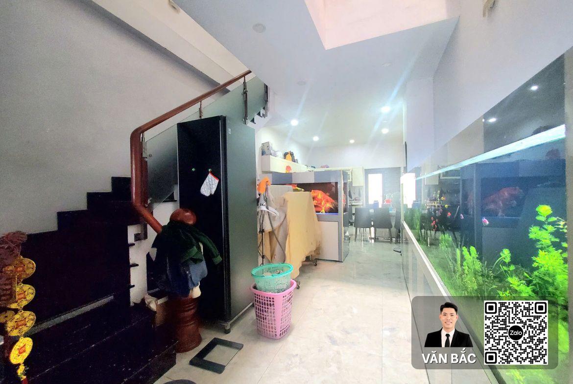 cat-lo-sau-1-5-tỷ-mat-tien-8-duong-so-10-tan-hung-sat-lotte-mart-dt-4x20m-5-lau-gia-moi-23-5-tỷ (8)