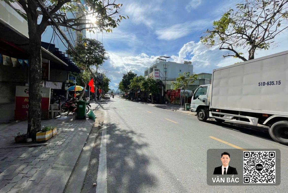 chdv-mat-tien-111-ly-phuc-man-q7-dt-6x25m-ham-7-tang-27-phong-full-noi-that-gia-38-tỷ (2)