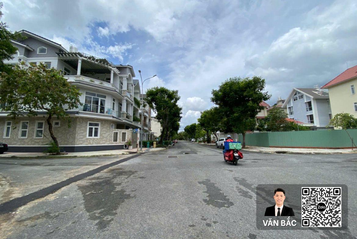 dat-2-mat-tien-lo-r1-sadeco-ven-song-quan-7-dt-155x18m-cn-266m2-vi-tri-kim-cuong-doi-dien-rmit-gia-210tr-m2 (2)