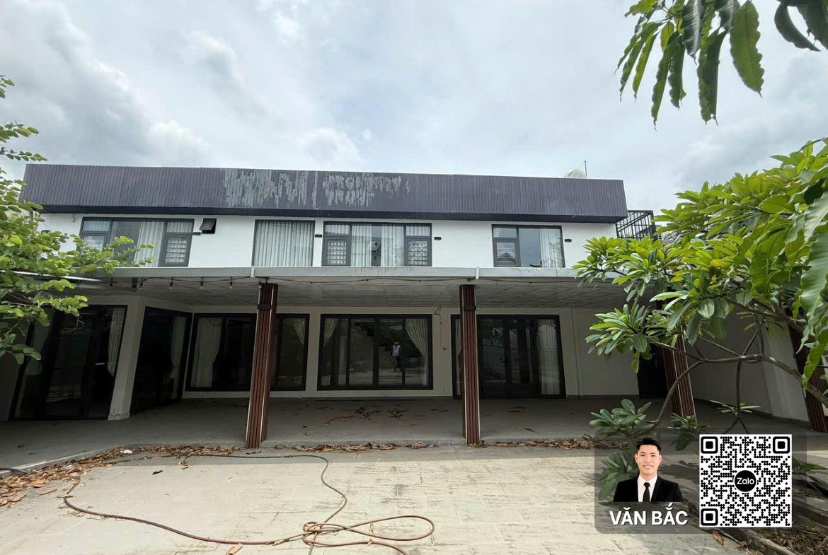 dat-biet-thu-thua-511-kdc-tan-an-huy-quan-7-306m²-2-so-rieng-vi-tri-vang-tan-phong-gia-105-tr-m² (1)