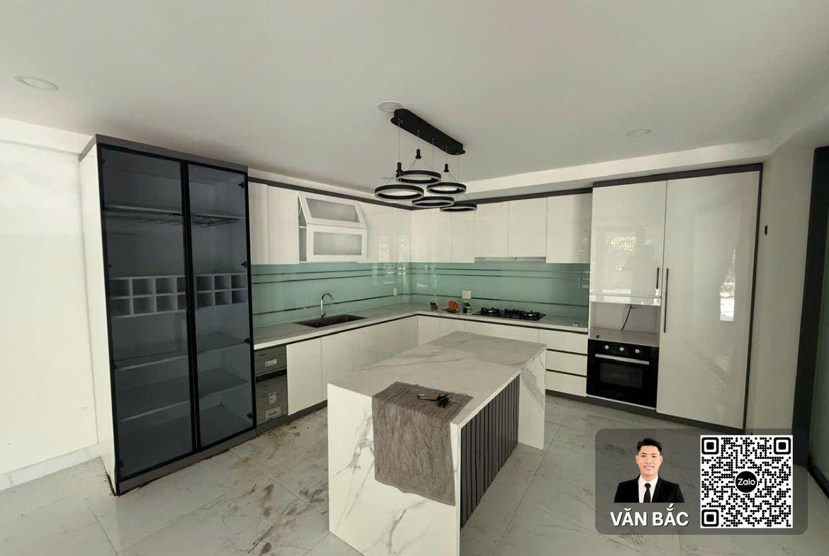 dat-biet-thu-thua-511-kdc-tan-an-huy-quan-7-306m²-2-so-rieng-vi-tri-vang-tan-phong-gia-105-tr-m² (5)