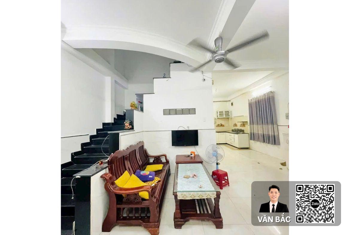 nha-2-mat-tien-51-24-ly-phuc-man-q7-duong-rong-9m-dt-6x10m-3-lau-gia-10-tỷ (9)