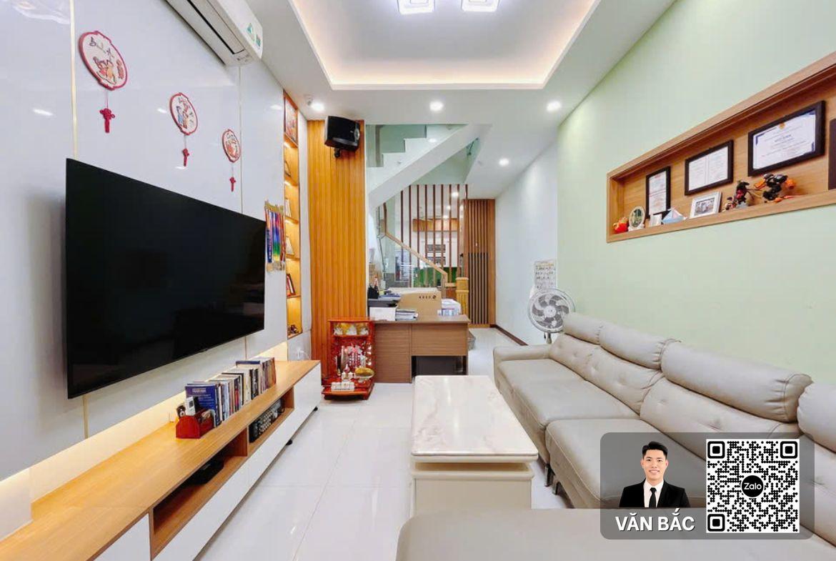 nha-dep-49-duong-so-49-binh-thuan-quan-7-sat-truc-nguyen-thi-thap-dt-3-5x20m-4-lau-gia-12-tỷ (8)