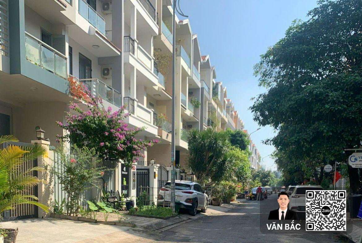 nha-pho-70-duong-so-2-him-lam-tan-hung-thang-mayham-4-lau-hdt-45tr-gia-30-tỷ (2)