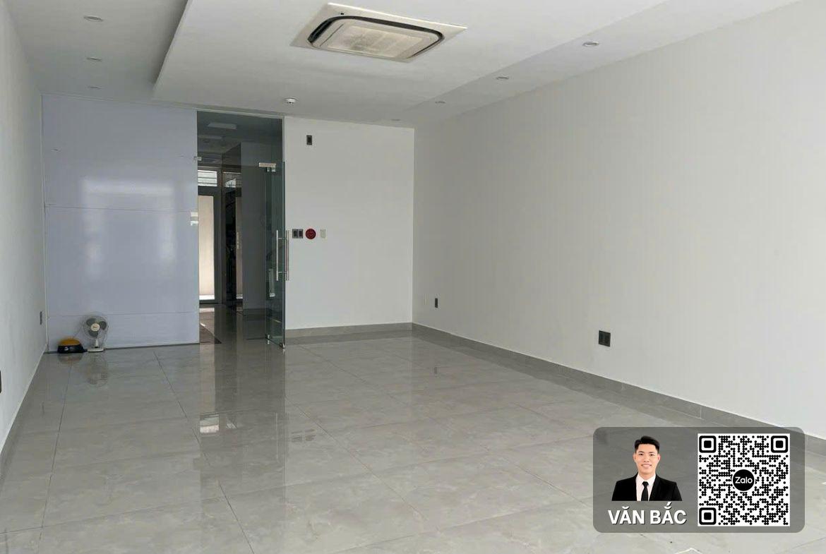 nha-pho-70-duong-so-2-him-lam-tan-hung-thang-mayham-4-lau-hdt-45tr-gia-30-tỷ (9)