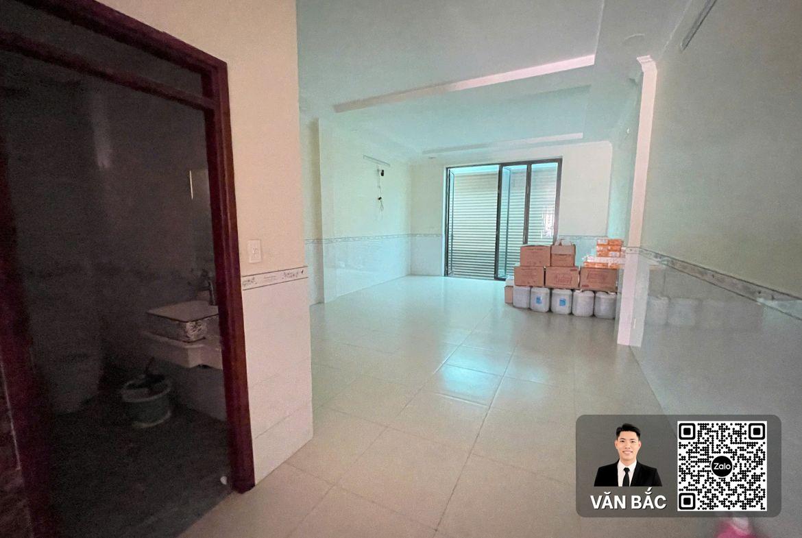 nha-pho-c41-khu-lacasa-2-mat-tien-truoc-sau-dien-tich-5x25m-4-lau-gia-23-ty (7)