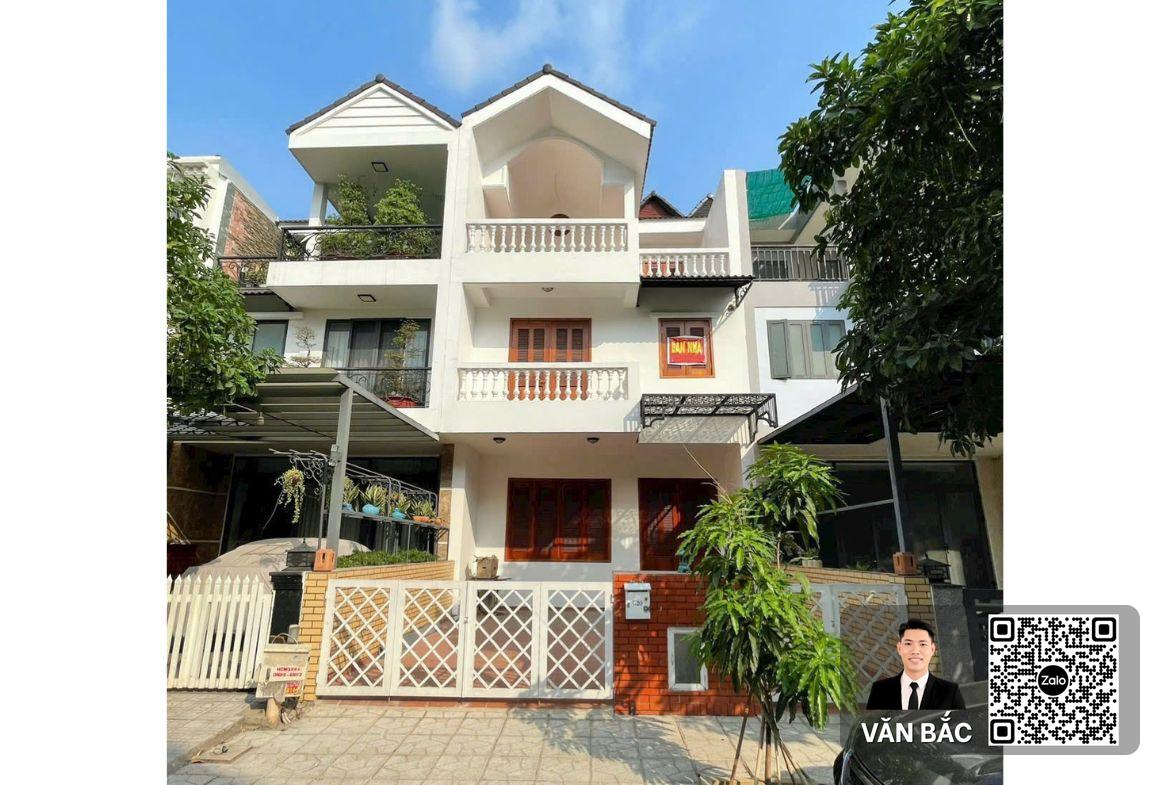 nha-pho-g20-duong-so-2-jamona-home-resort-phong-cach-co-dien-dt-6-5x225m-3-laust-gia-tot-13-5-tỷ (1)