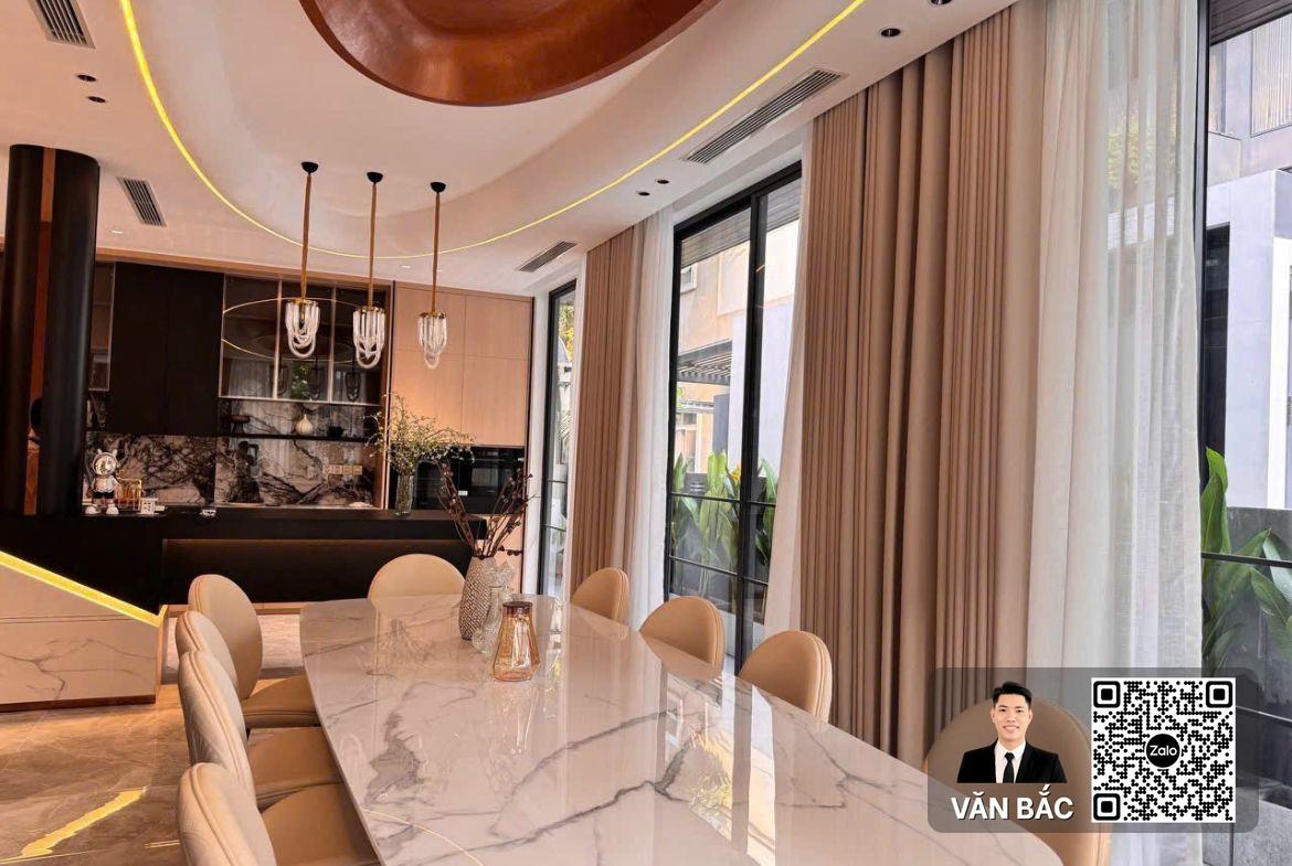 sieu-biet-thu-11-mỹ-giang-1a-phu-mỹ-hung-nha-moi-100-dt-12x18m-4-lau-thang-may-full-noi-that-gia-85-tỷ (2)