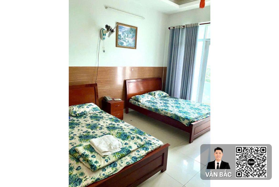 ban-khach-san-35-duong-2c-cong-ich-q4-phu-mỹ-dong-tien-100tr-thang-dt-4x18m-4-lau-gia-14-tỷ (2)