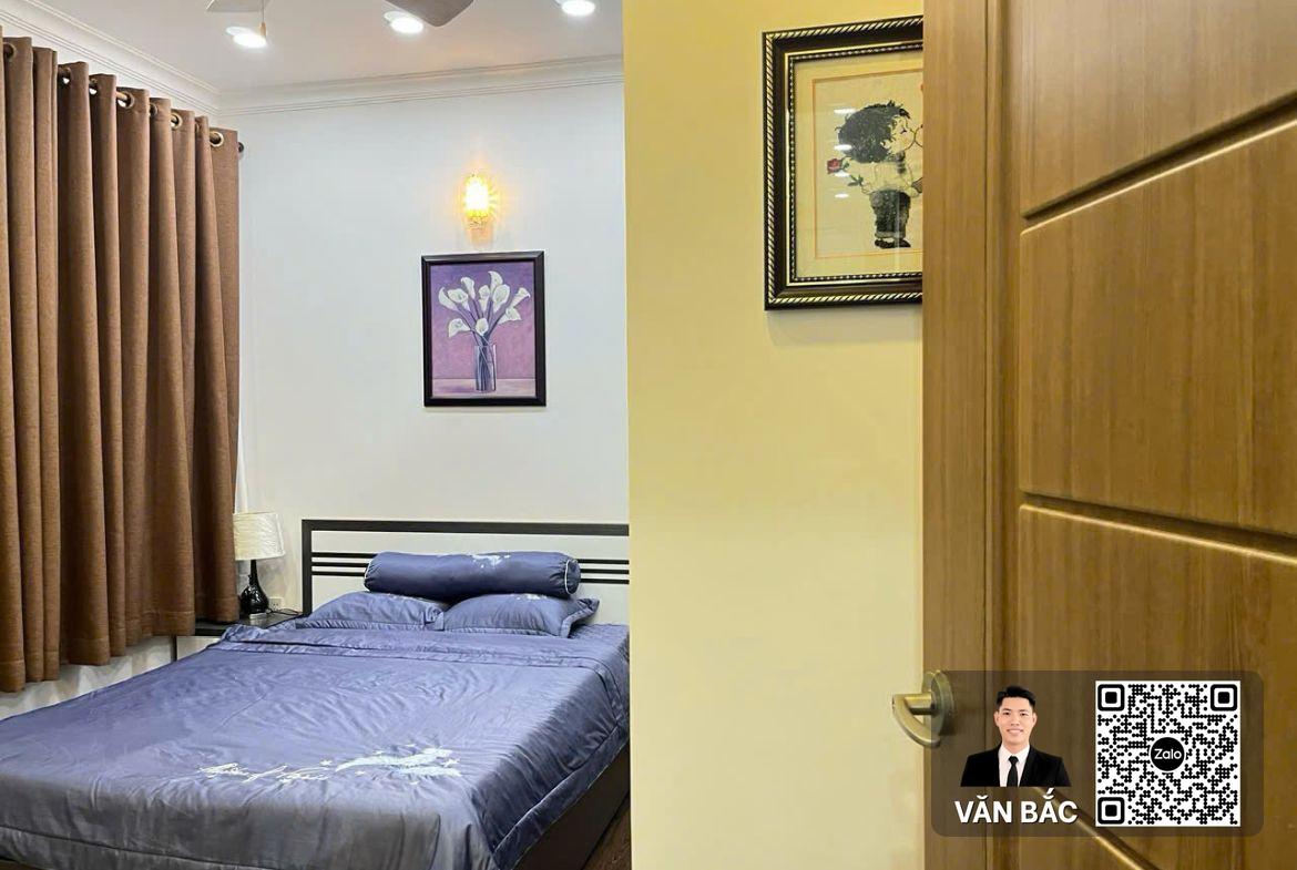 biet-thu-2-mat-tien-12-duong-so-12-sadeco-phuoc-kien-dt-10x20m-ham-3-lau-gia-315-tỷ (10)