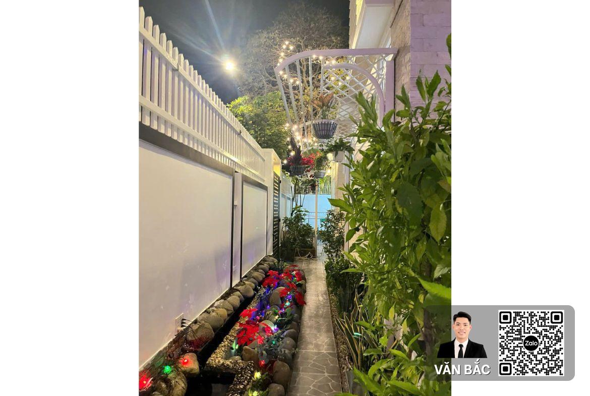 biet-thu-2-mat-tien-12-duong-so-12-sadeco-phuoc-kien-dt-10x20m-ham-3-lau-gia-315-tỷ (3)