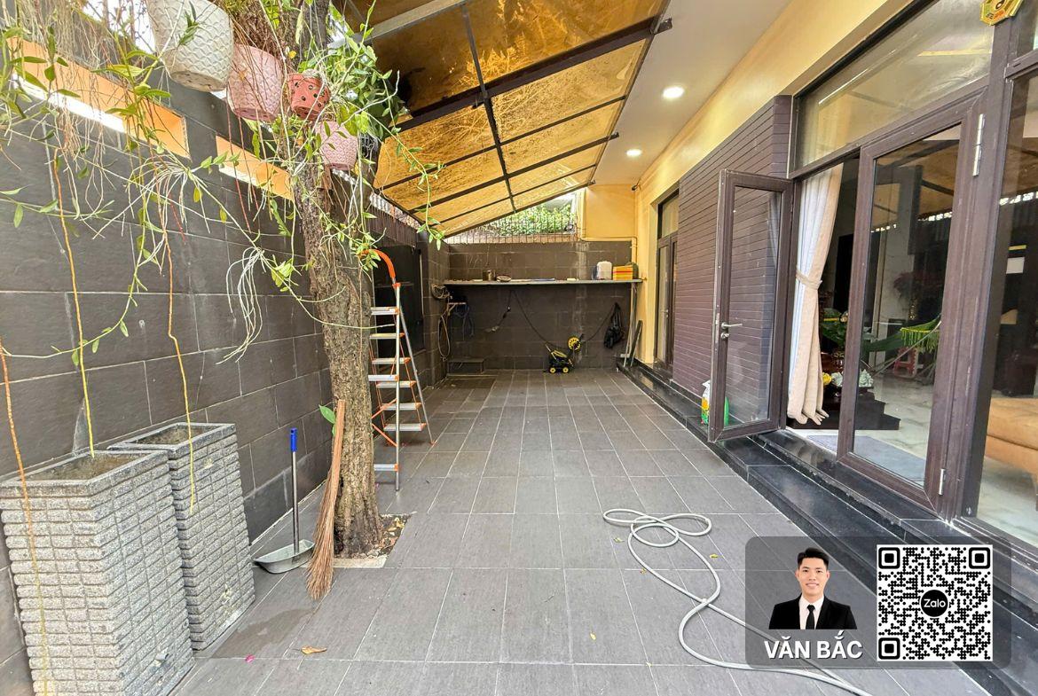 biet-thu-2-mat-tien-793-28-1-30-tran-xuan-soan-khu-kieu-dam-q7-dt-11x16m-3-lau-gia-268-tỷ (5)