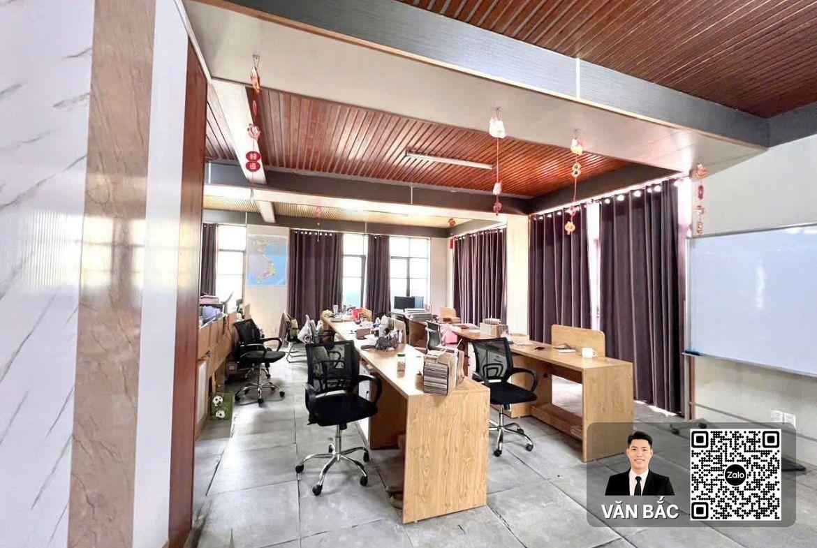 biet-thu-a23-duong-14-sadeco-nghi-ngoi-giai-tri-q7-doi-dien-vivo-city-dt-12-5x20m-ham-3-lau-ban-50-ty-thue-75-trieu (4)