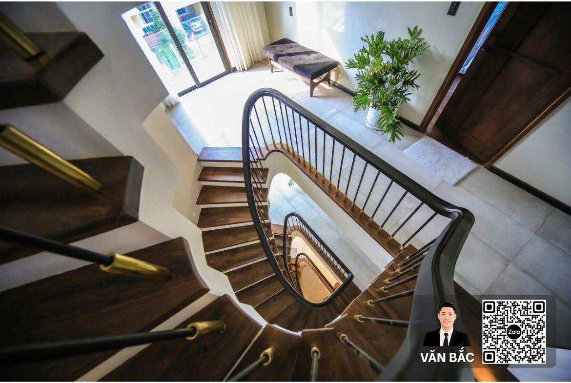 biet-thu-b07-nam-do-phu-mỹ-hung-q7-ham-4-tang-dt-8×17-2m-sat-cum-truong-quoc-te-gia-61-tỷ (3)