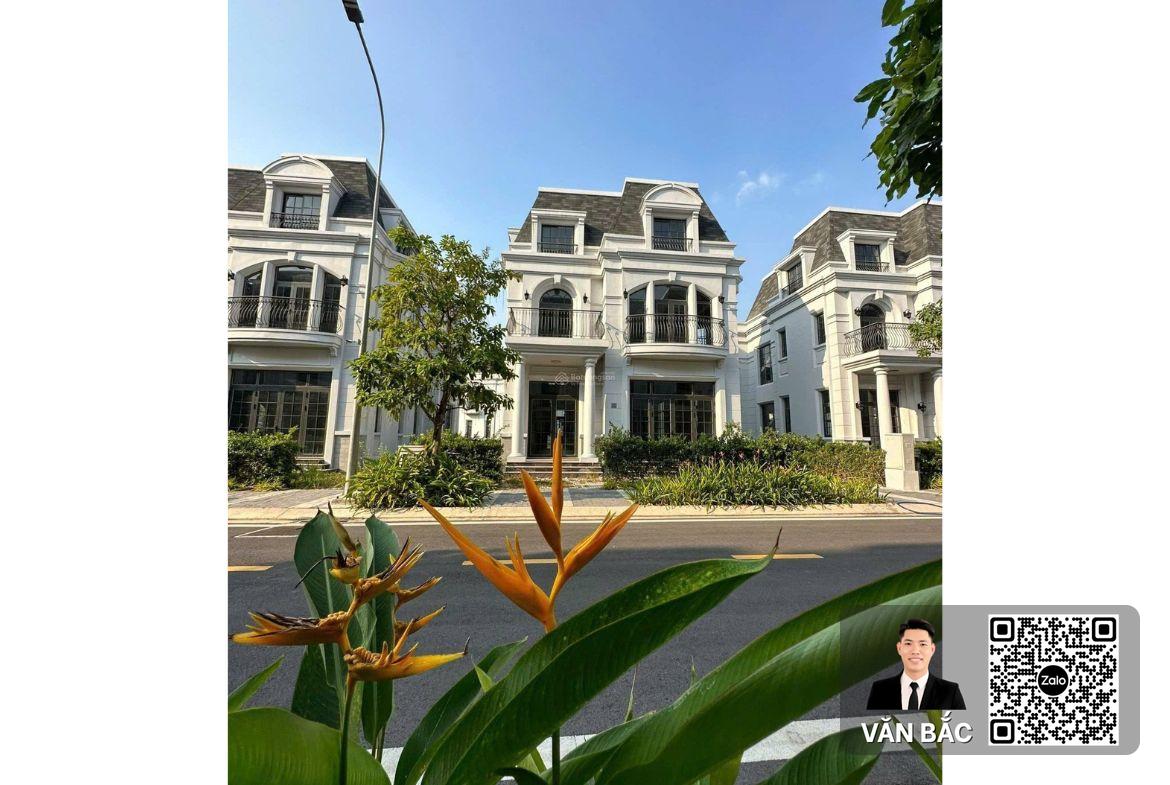 biet-thu-bt-05-amelie-villa-phu-mỹ-hung-dt-14x20m2-huong-nam-vuong-khi-3-lau-ap-mai-gia-30-tỷ (4)