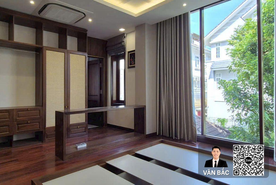 biet-thu-don-lap-8-duong-so-17-sadeco-ven-song-q7-doi-dien-rmit-dt-13x18m-ham-4-lau-gia-62-tỷ (9)