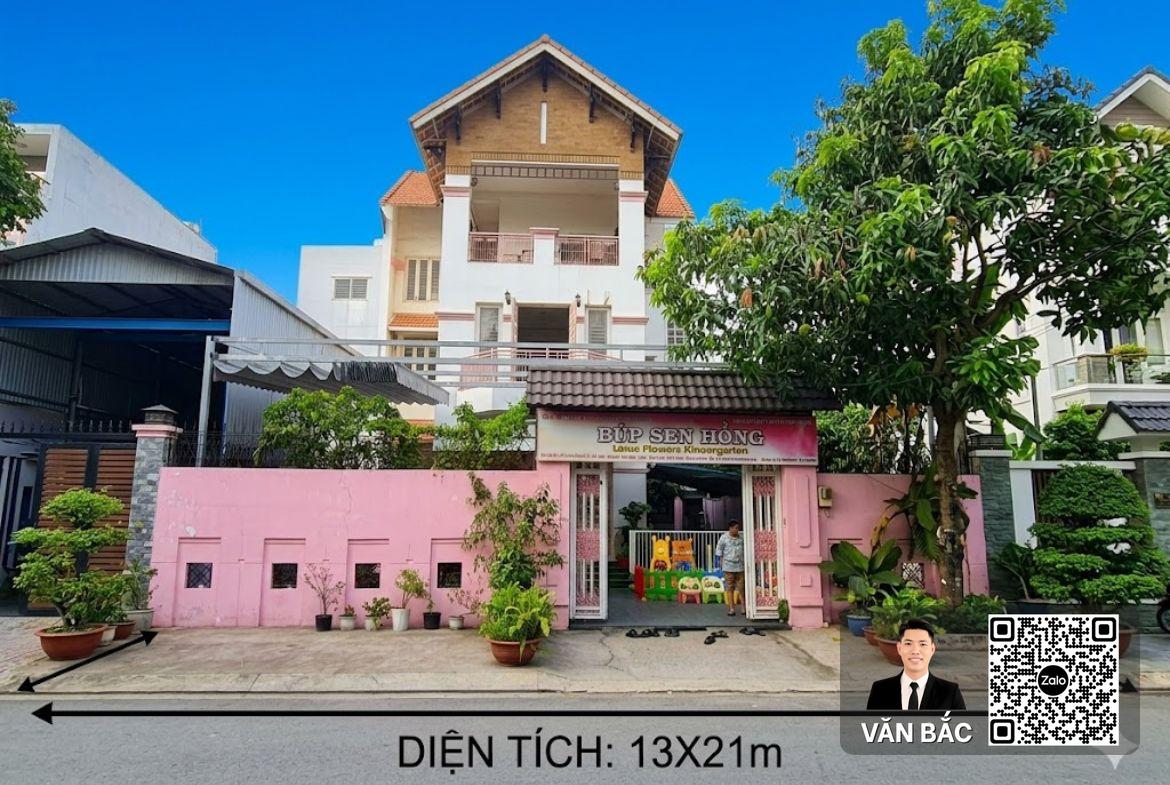 biet-thu-goc-e3-savimex-phu-thuan-dien-tich-13x21m-cn-273m2-3-lau-hdt-32tr-thang-gia-28-6-tỷ (1)