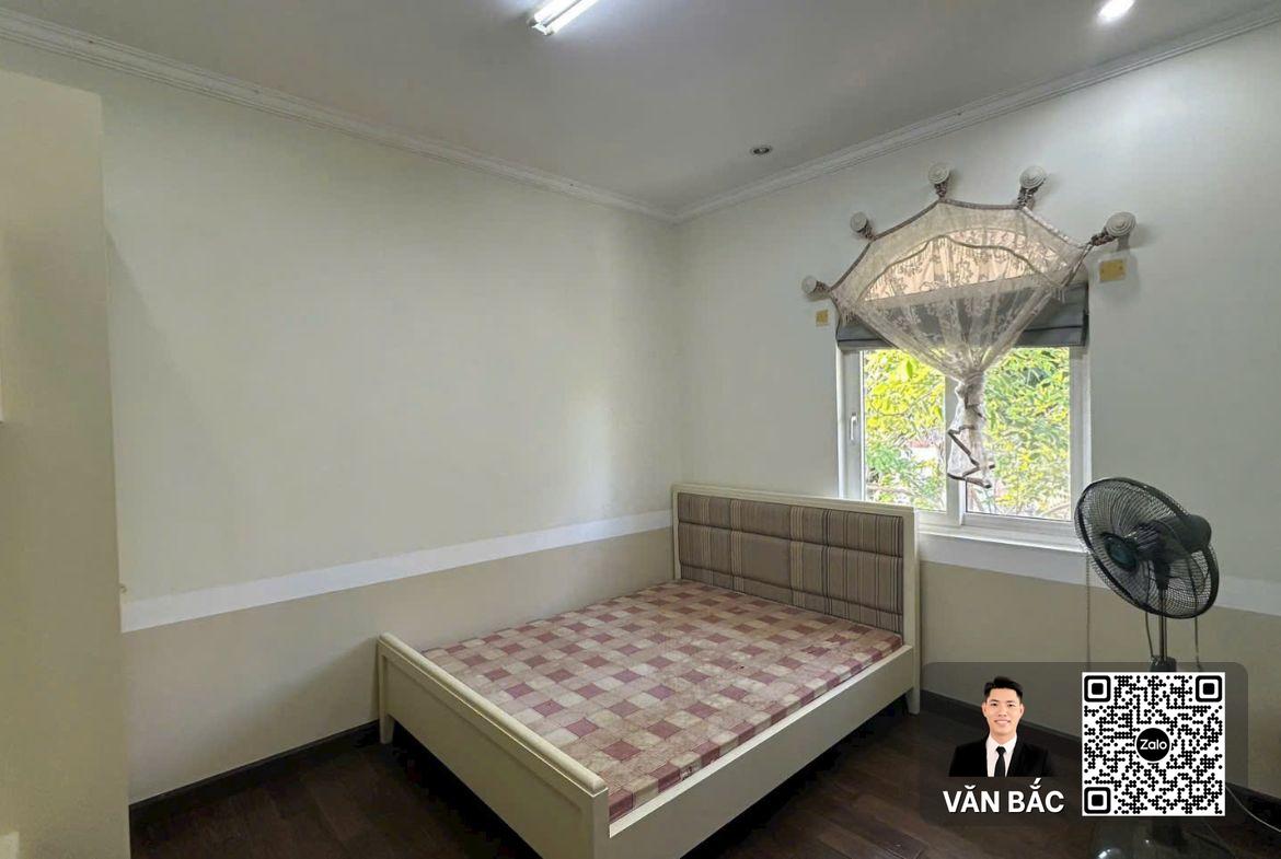 biet-thu-so-6-phu-gia-khu-canh-doi-phu-mỹ-hung-dang-cap-thuong-luu-dt-17x19m-2-lau-gia-115-tỷ-thue-3500-usd (2)