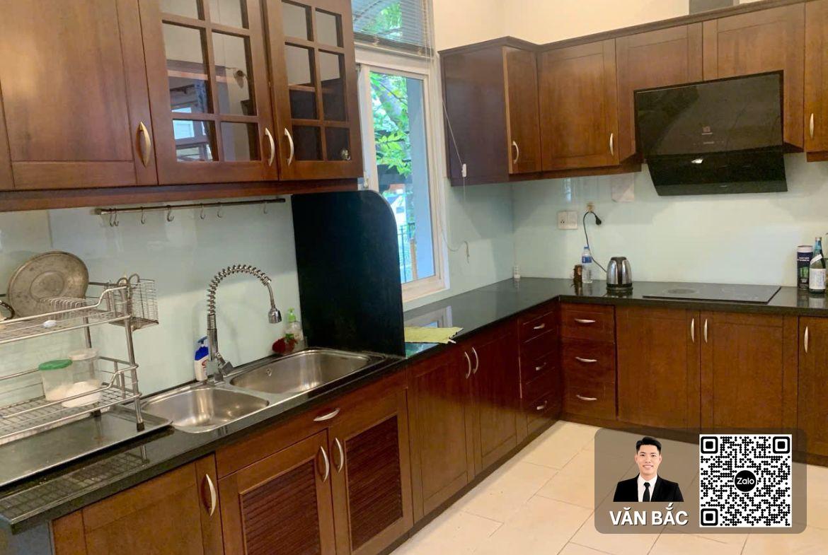 biet-thu-so-7-mỹ-giang-1b-phu-mỹ-hung-dt-11-5x18m-4pn-3-lau-ban-85-tỷ-thue-65tr (4)