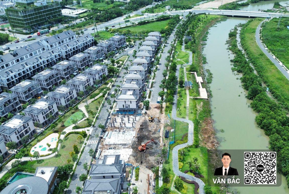 biet-thu-song-lap-c2-10-zeitgeist-nha-be-canh-clubhouse-huong-dong-dt-9x18m-3-lau-gia-27-tỷ (3)