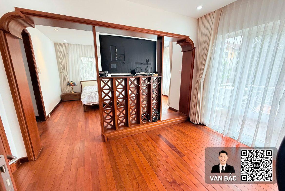 cho-thue-biet-thu-10-duong-soos4-nam-phu-villas-quan-7-dt-12x24m-tret-lung-2-lau-full-noi-that-gia-85-trieu (13)