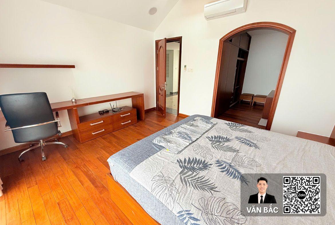 cho-thue-biet-thu-10-duong-soos4-nam-phu-villas-quan-7-dt-12x24m-tret-lung-2-lau-full-noi-that-gia-85-trieu (20)